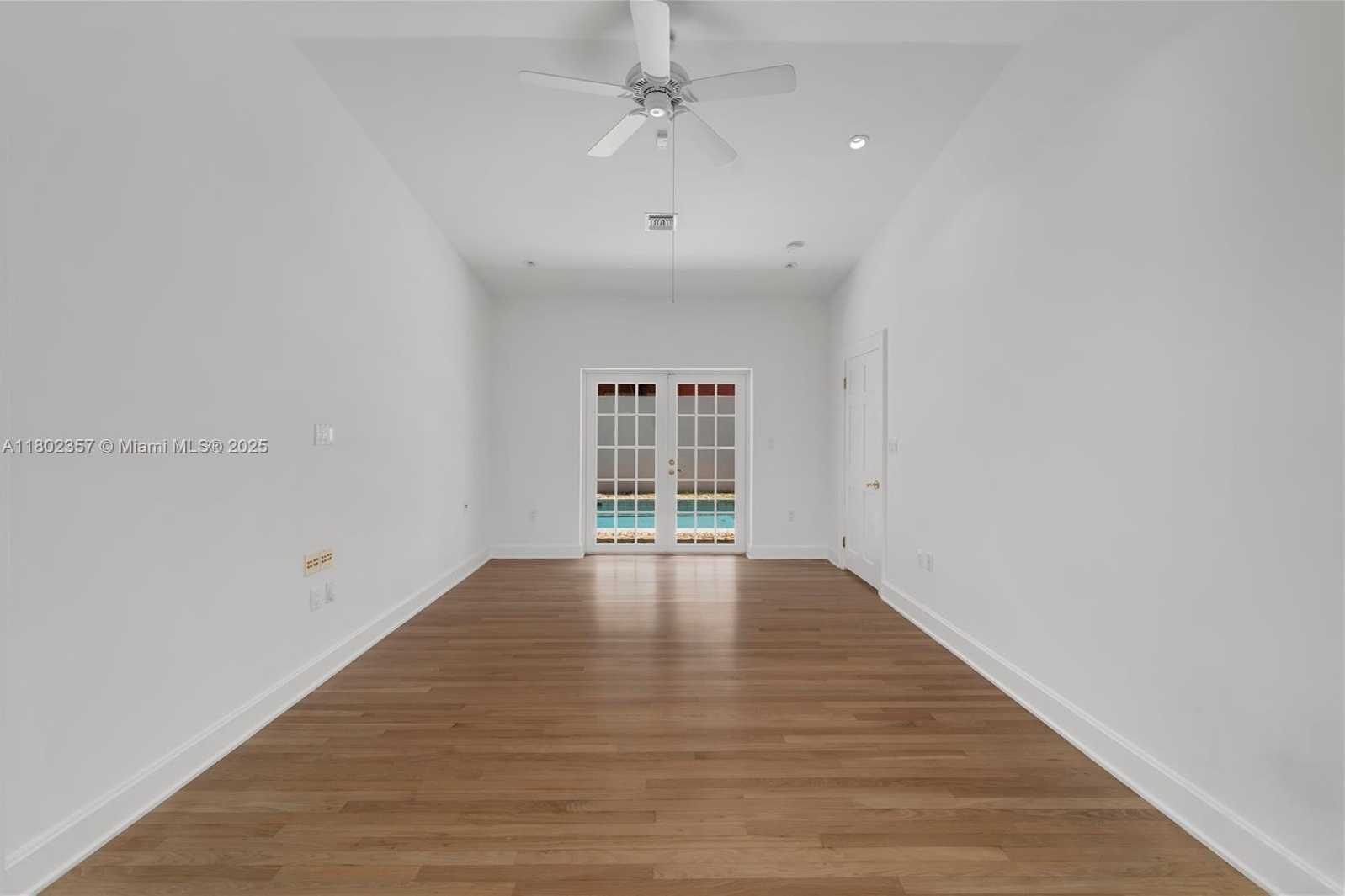 Small Image of 1765 WA KEE NA DR, Miami Number 15