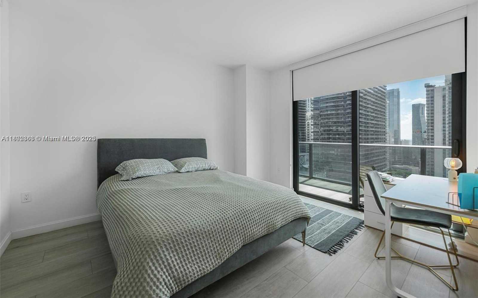 Small Image of 45 SOUTH WEST 9TH ST #2605, Miami Number 13