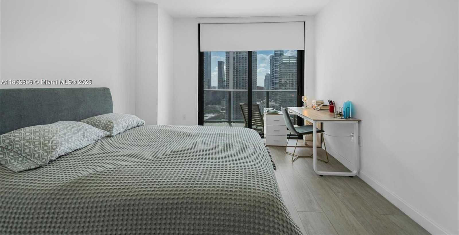 Small Image of 45 SOUTH WEST 9TH ST #2605, Miami Number 14
