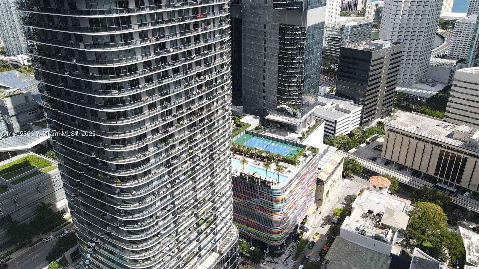 Small Image of 45 SOUTH WEST 9TH ST #2605, Miami Number 21
