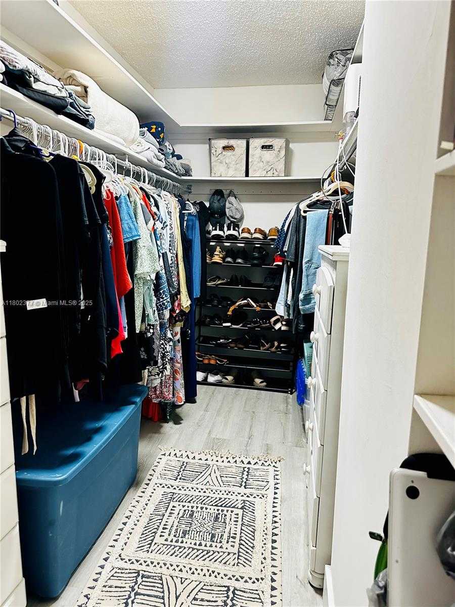 Small Image of 1501 SOUTH OCEAN DR #306, Hollywood Number 11