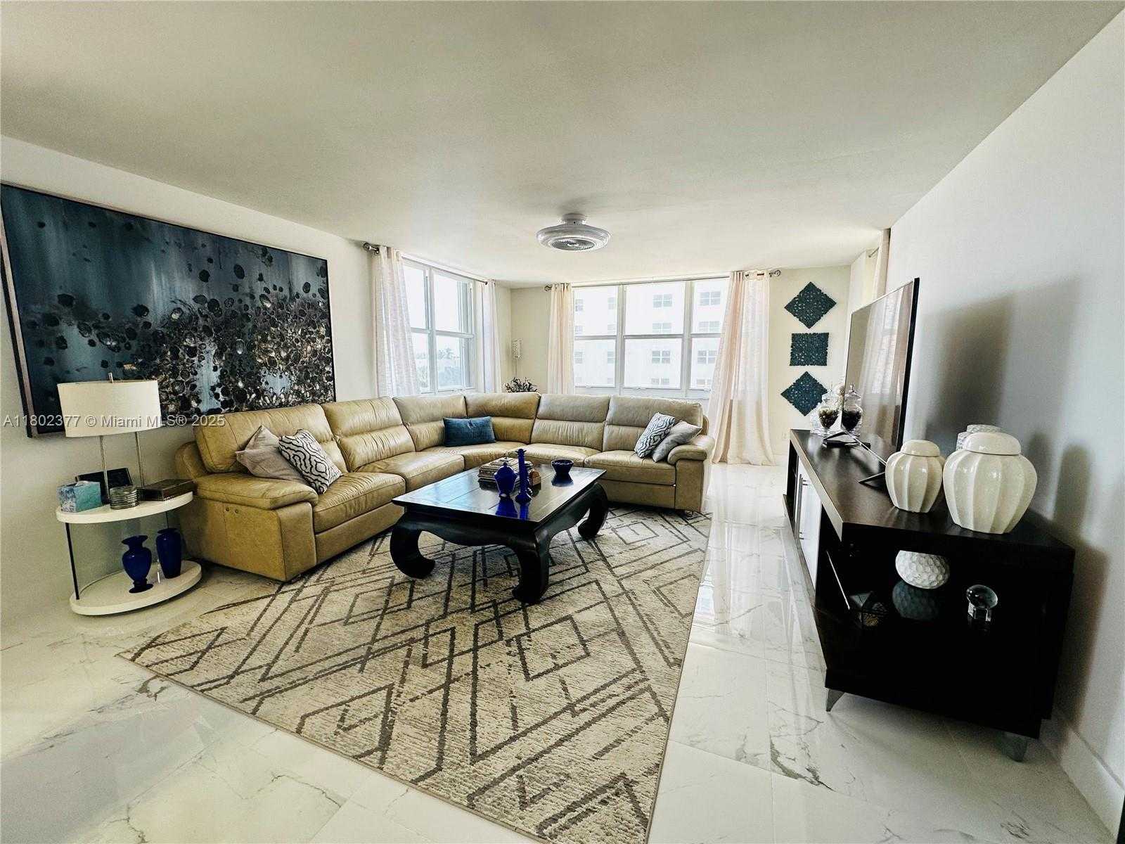 Small Image of 1501 SOUTH OCEAN DR #306, Hollywood Number 6
