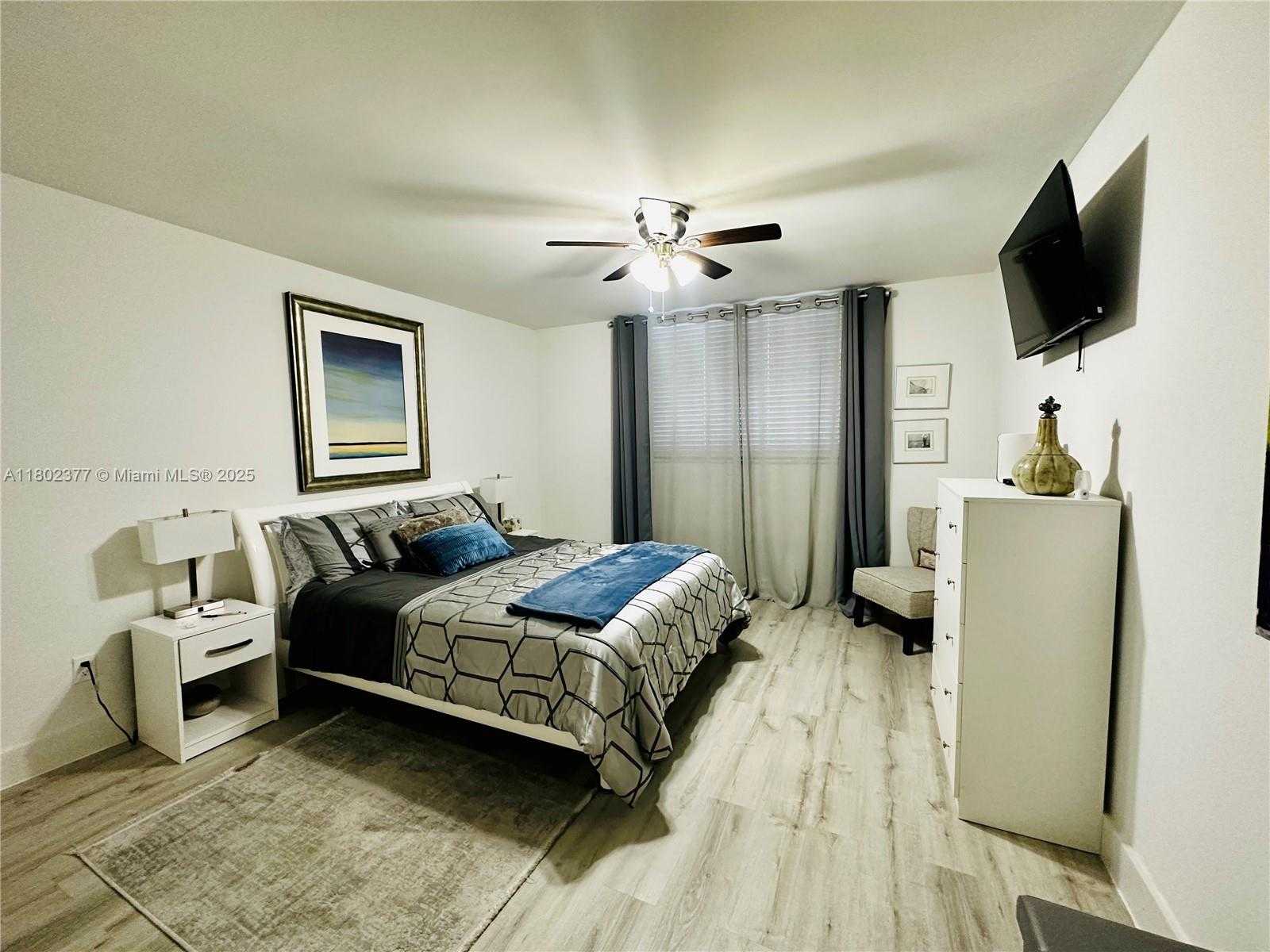 Small Image of 1501 SOUTH OCEAN DR #306, Hollywood Number 8