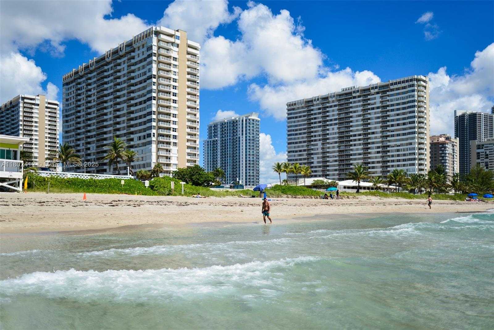 Small Image of 1980 SOUTH OCEAN DR #14M, Hallandale Beach Number 22