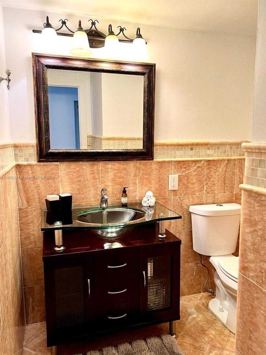 Small Image of 3505 SOUTH OCEAN DR #619, Hollywood Number 10