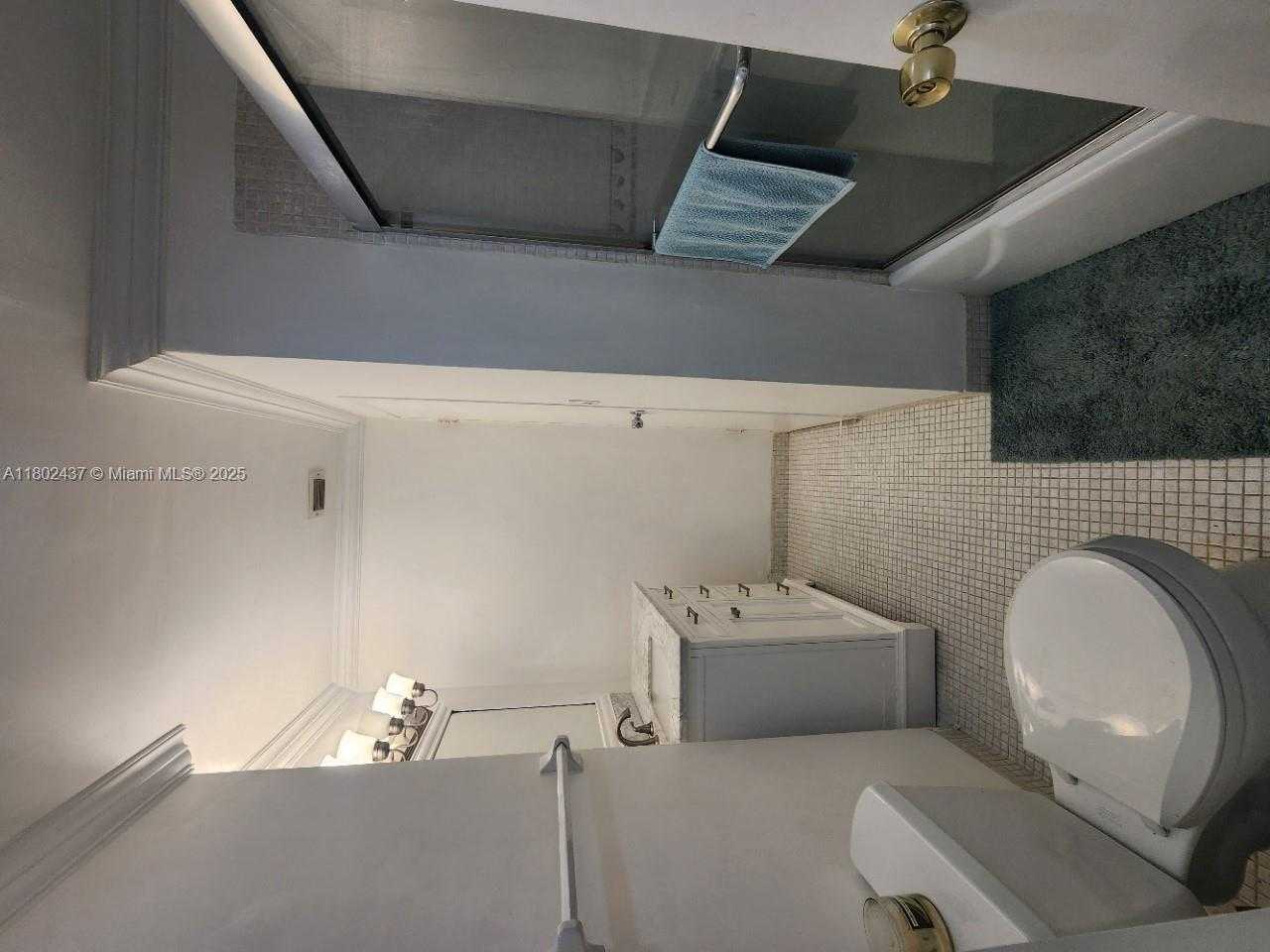 Small Image of 800 WEST AVE #506, Miami Beach Number 9