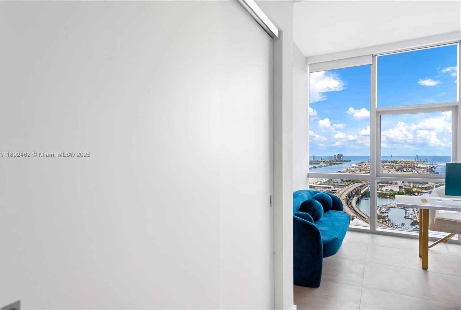 Small Image of 851 NORTH EAST 1ST AVE #4011, Miami Number 16