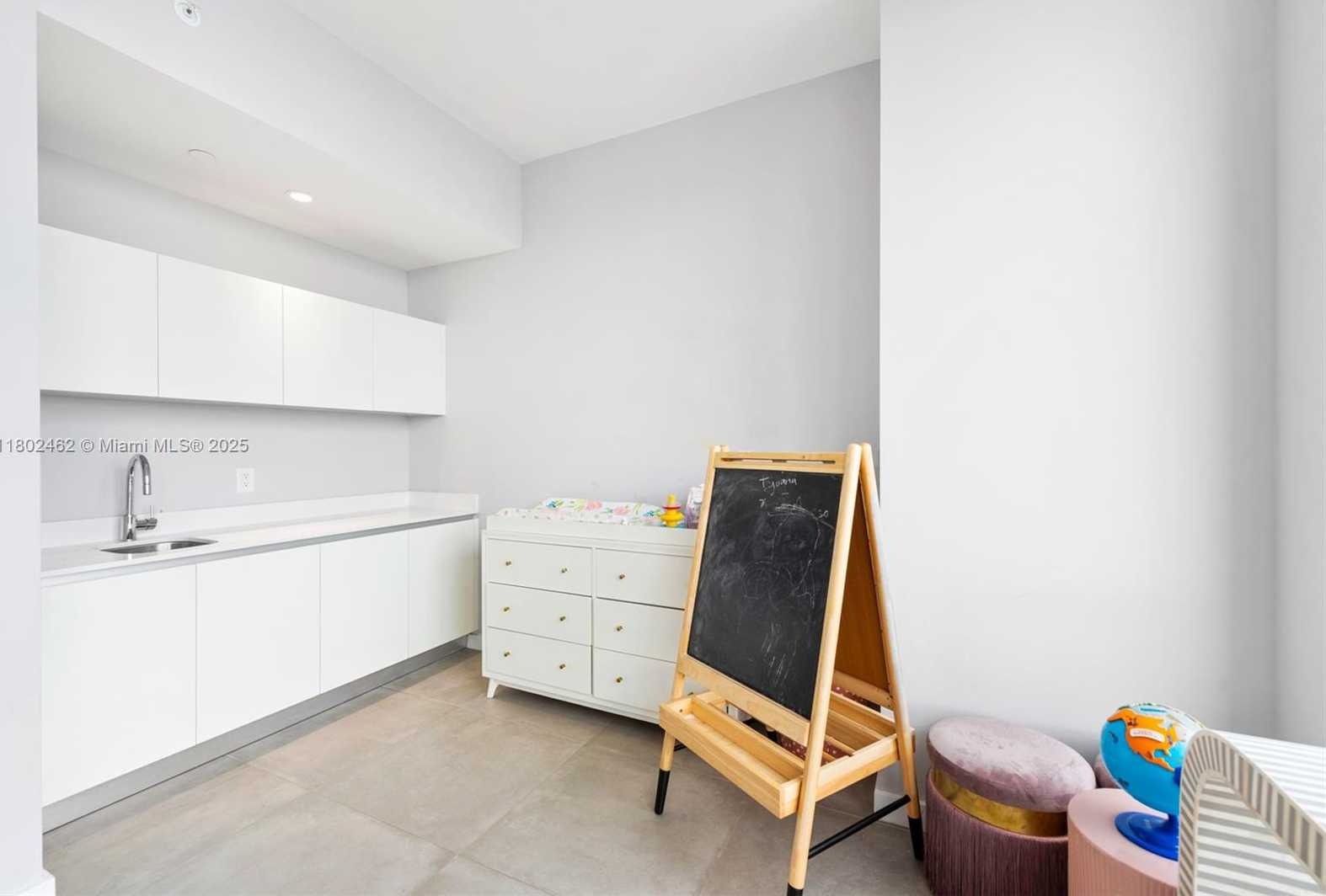 Small Image of 851 NORTH EAST 1ST AVE #4011, Miami Number 19