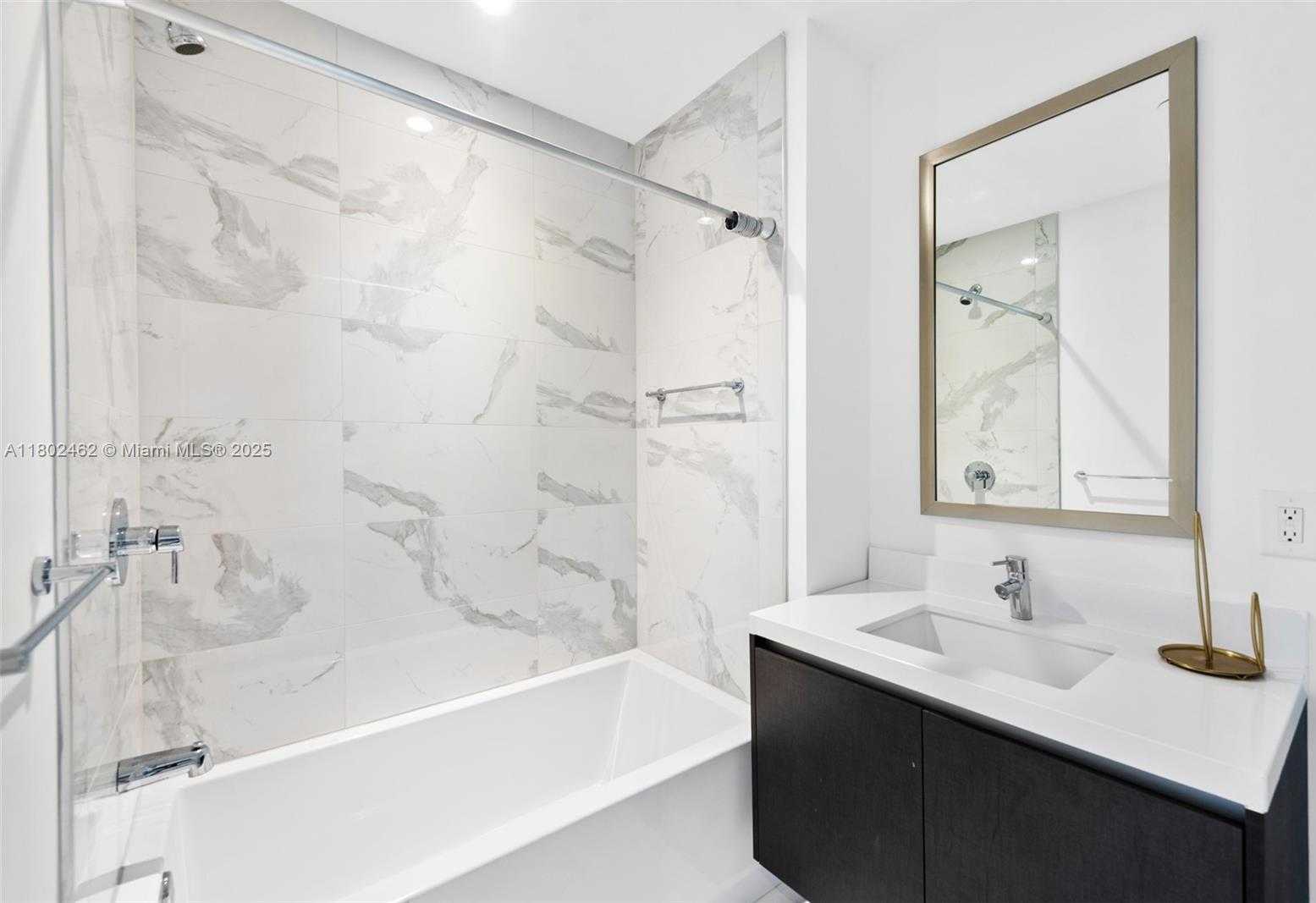 Small Image of 851 NORTH EAST 1ST AVE #4011, Miami Number 22