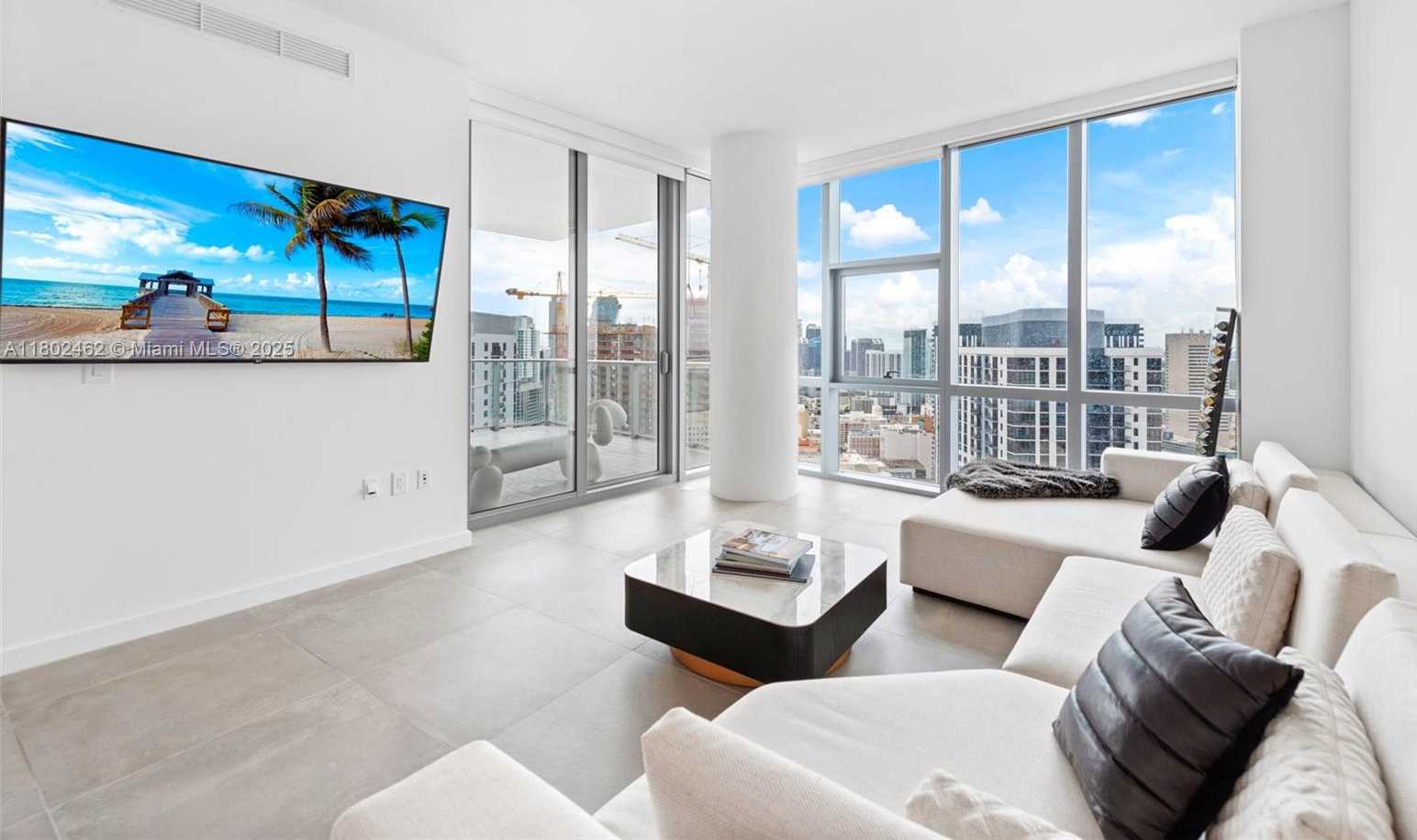 Small Image of 851 NORTH EAST 1ST AVE #4011, Miami Number 4