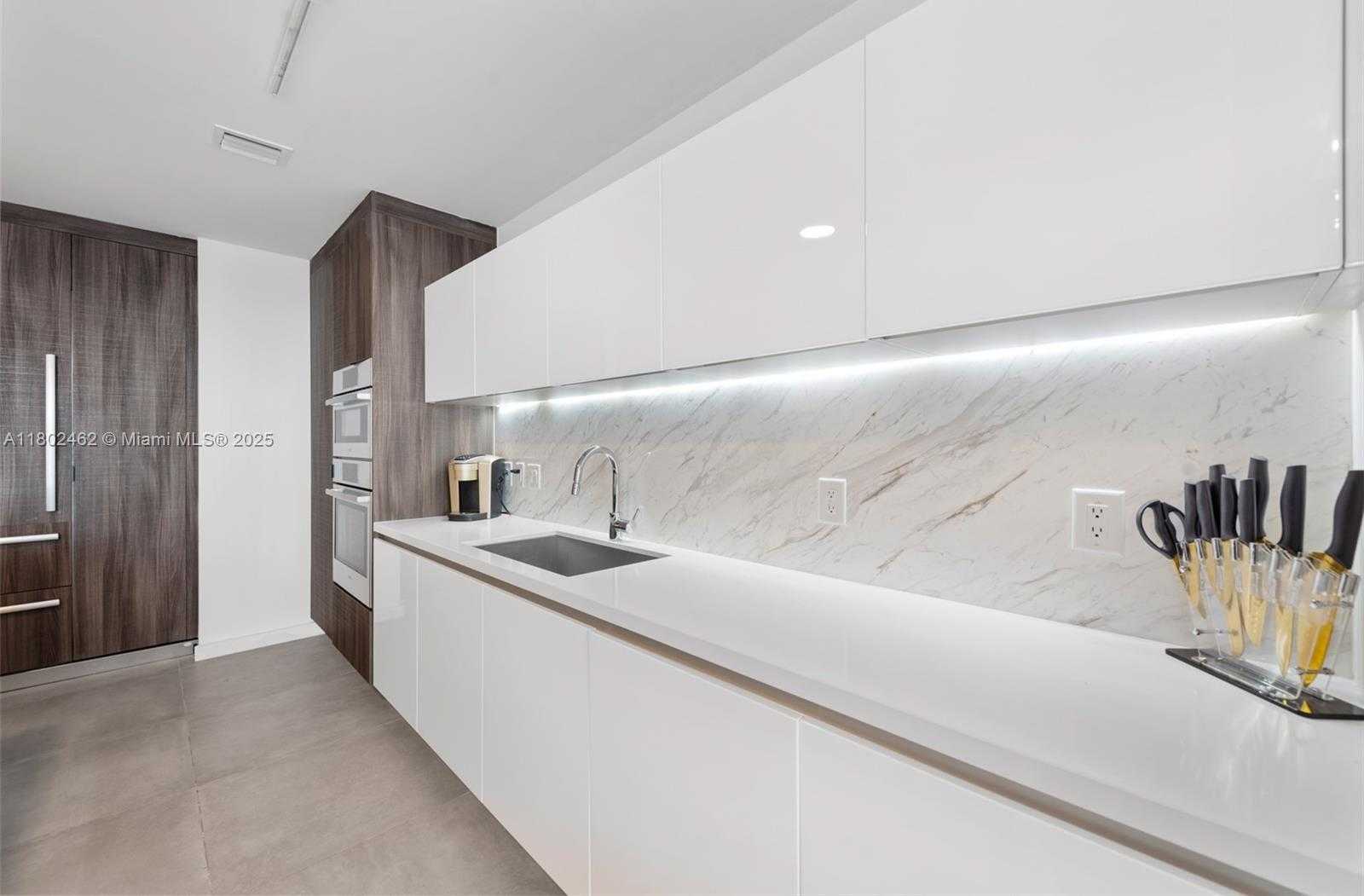 Small Image of 851 NORTH EAST 1ST AVE #4011, Miami Number 9