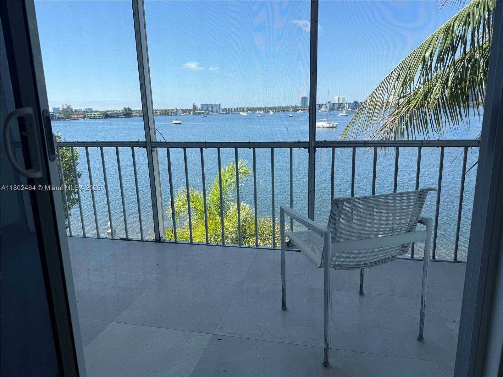 Small Image of 3000 MARCOS DR #P305, Aventura Number 14