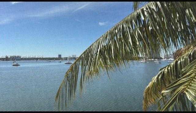 Small Image of 3000 MARCOS DR #P305, Aventura Number 2