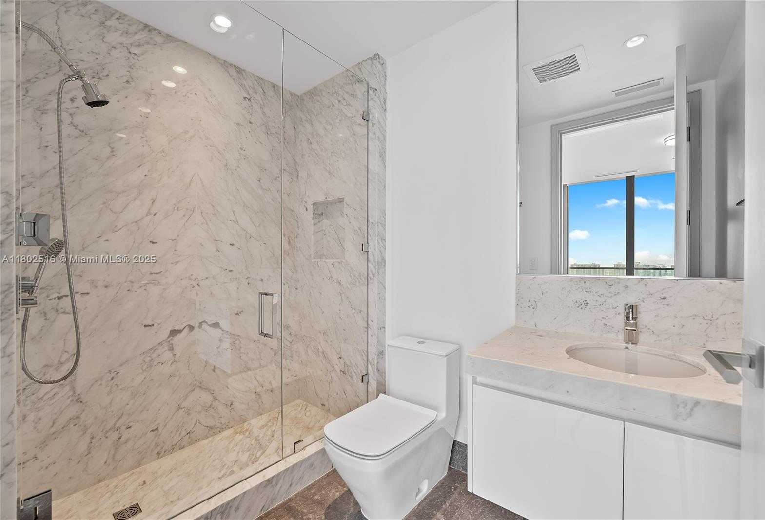 Small Image of 17901 COLLINS AVE #2404, Sunny Isles Beach Number 16