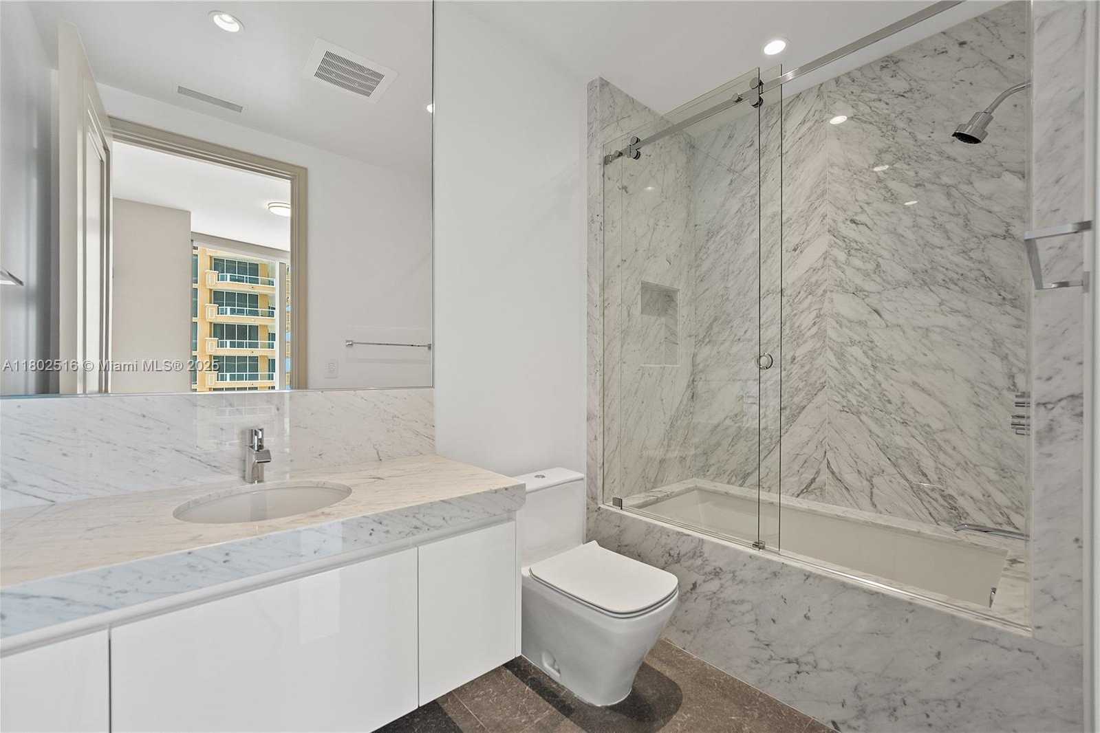 Small Image of 17901 COLLINS AVE #2404, Sunny Isles Beach Number 24