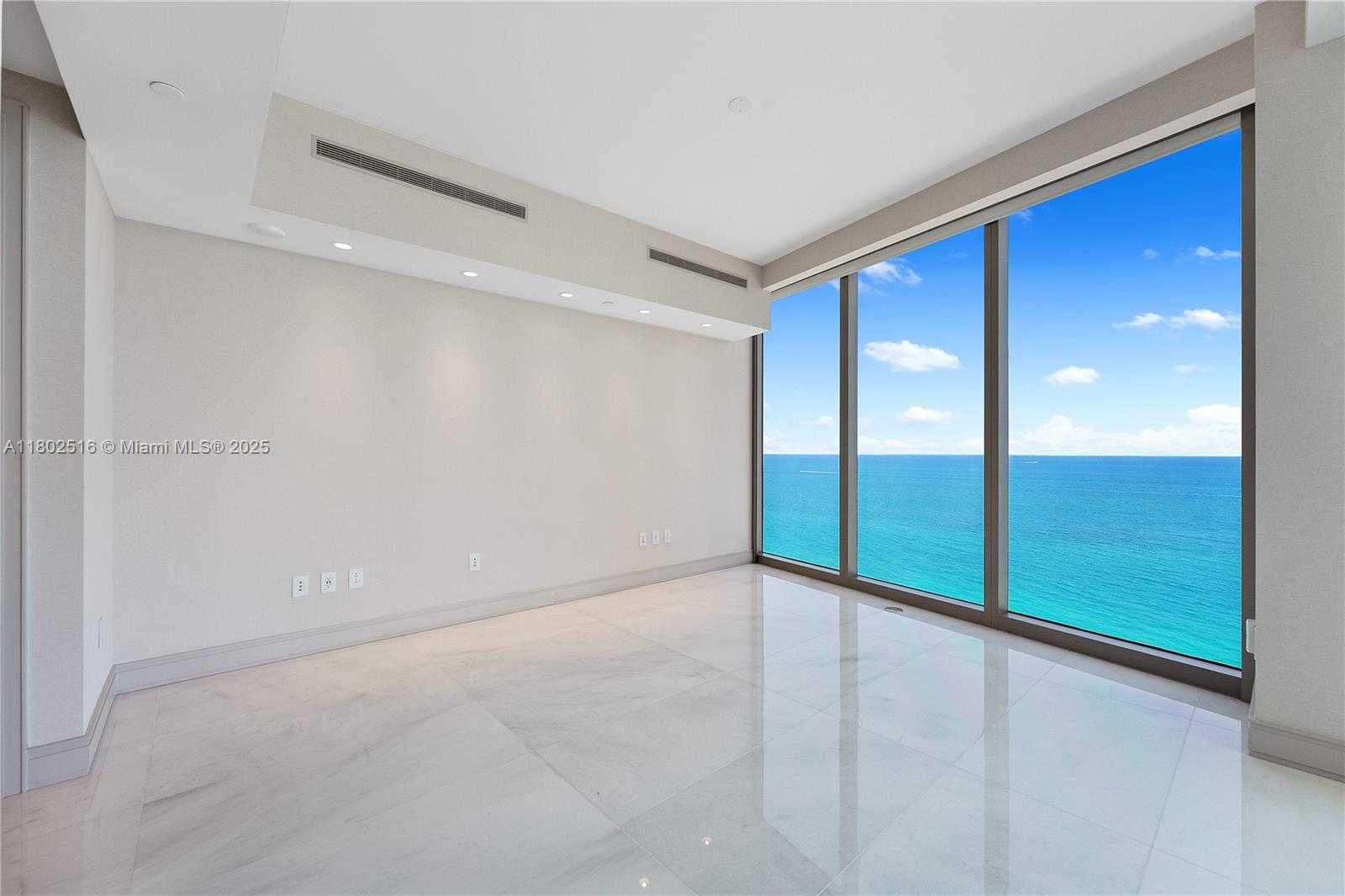 Small Image of 17901 COLLINS AVE #2404, Sunny Isles Beach Number 31