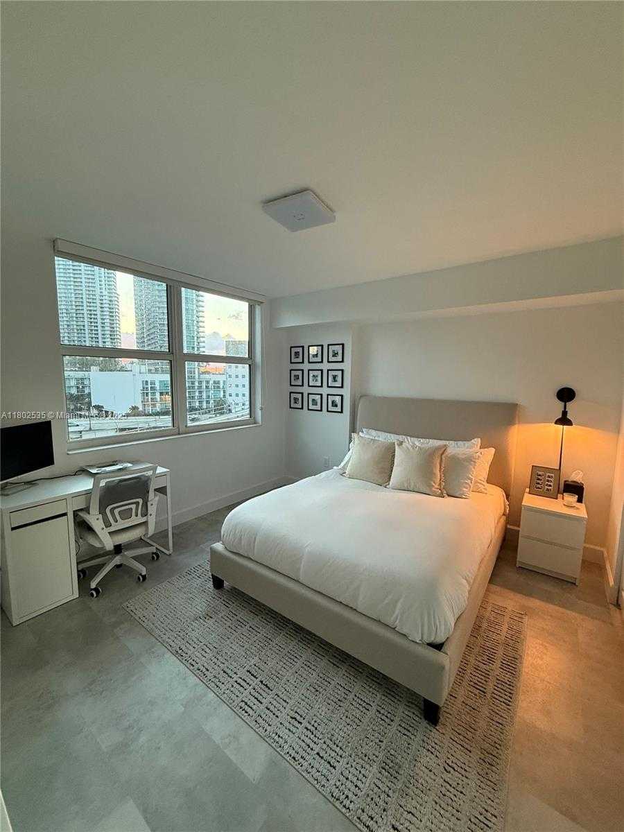 Small Image of 31 SOUTH EAST 5TH ST #907, Miami Number 15