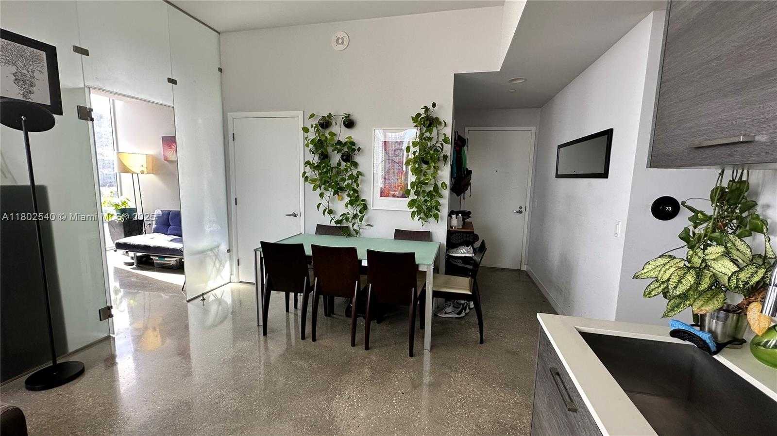 Small Image of 151 SOUTH EAST 1ST ST #1711, Miami Number 22