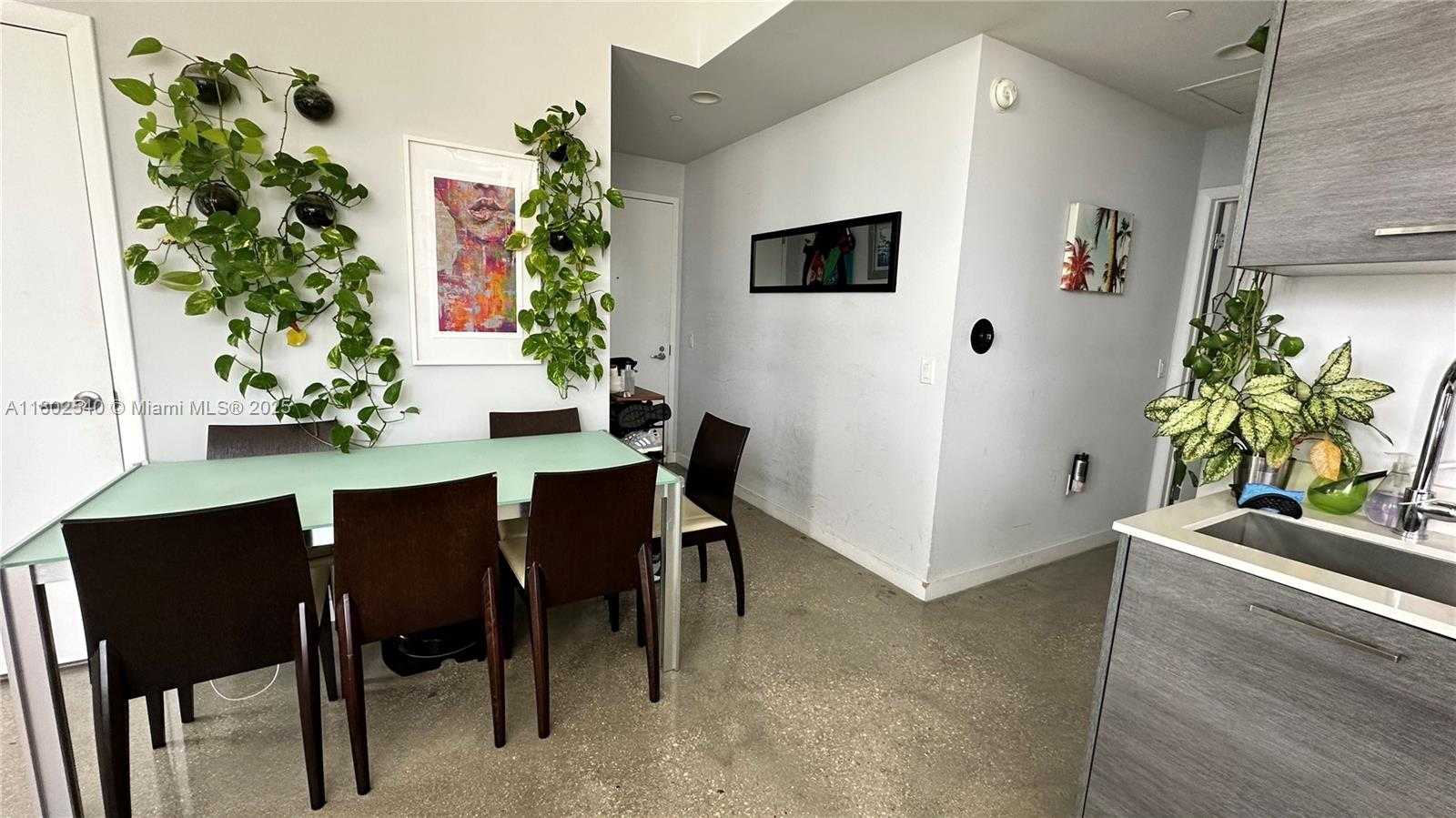Small Image of 151 SOUTH EAST 1ST ST #1711, Miami Number 23