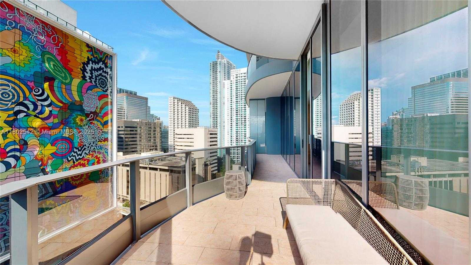 Small Image of 1000 BRICKELL PLZ #TH1812, Miami Number 28