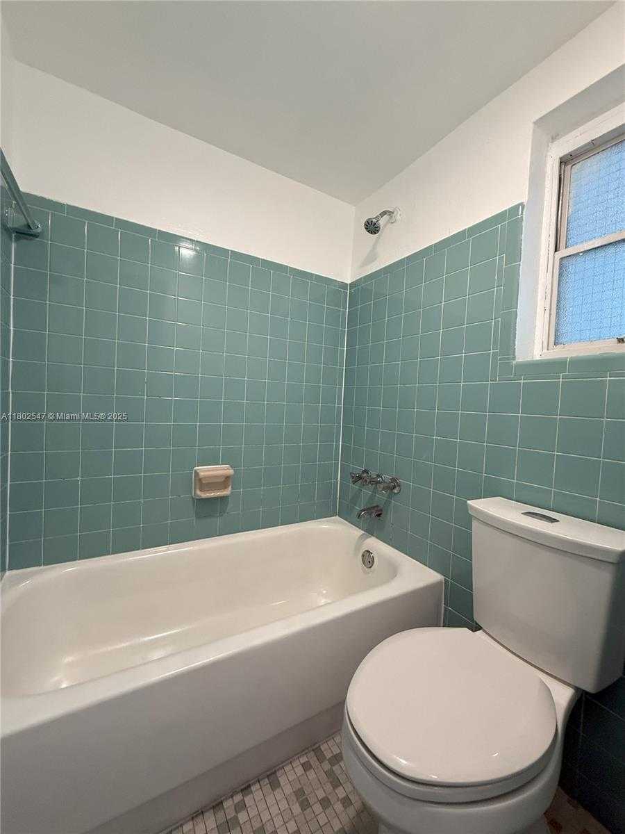 Small Image of 3100 WEST FLAGLER ST #104, Miami Number 11