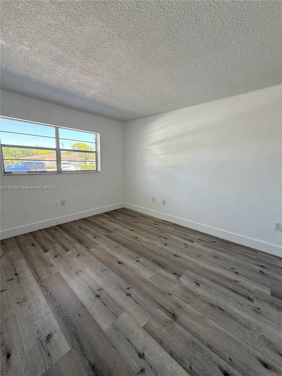 Small Image of 3100 WEST FLAGLER ST #104, Miami Number 12