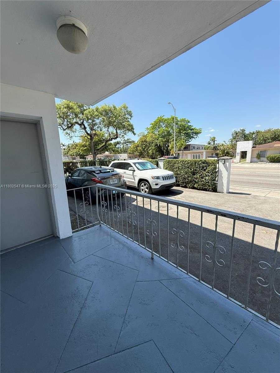 Small Image of 3100 WEST FLAGLER ST #104, Miami Number 16