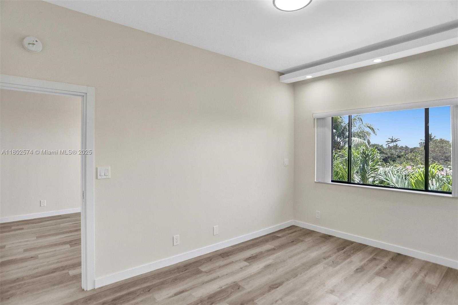 Small Image of 8816 COLLINS AVE #205, Surfside Number 19