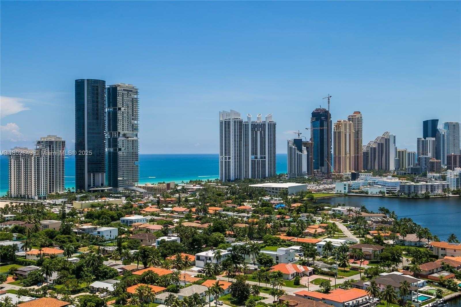 Small Image of 19195 NORTH EAST 36TH CT #3009, Aventura Number 2