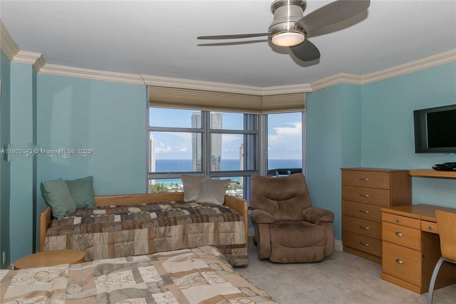 Small Image of 19195 NORTH EAST 36TH CT #3009, Aventura Number 21