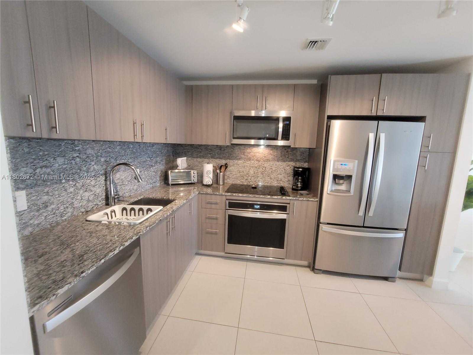 Small Image of 5350 NORTH WEST 84TH AVE #714, Doral Number 2