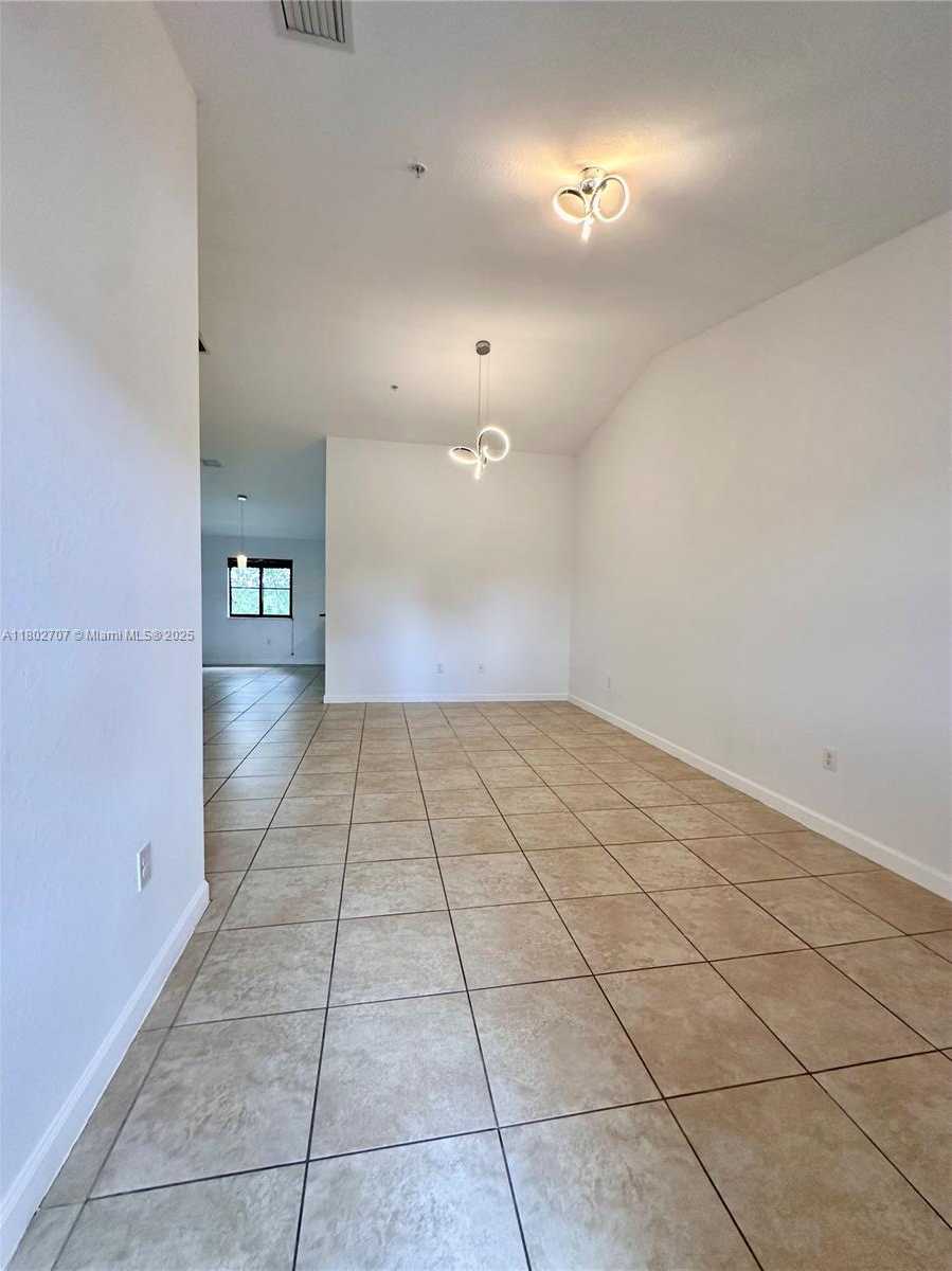 Small Image of 22561 SOUTH WEST 88TH PL #301-7, Cutler Bay Number 5