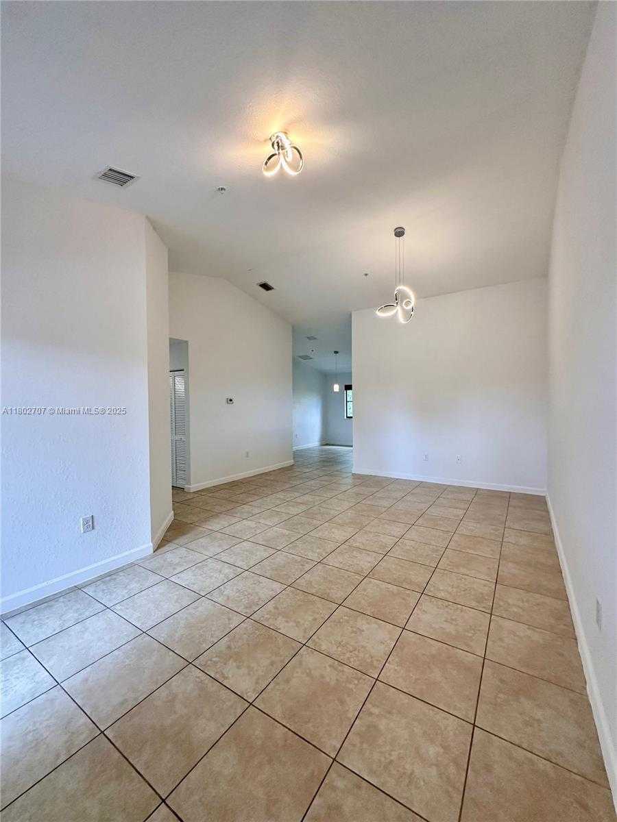 Small Image of 22561 SOUTH WEST 88TH PL #301-7, Cutler Bay Number 6