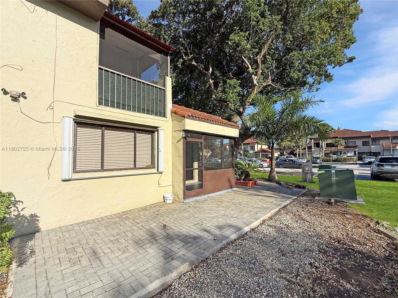 Small Image of 9766 SOUTH WEST 138TH AVE #CD1L, Miami Number 26
