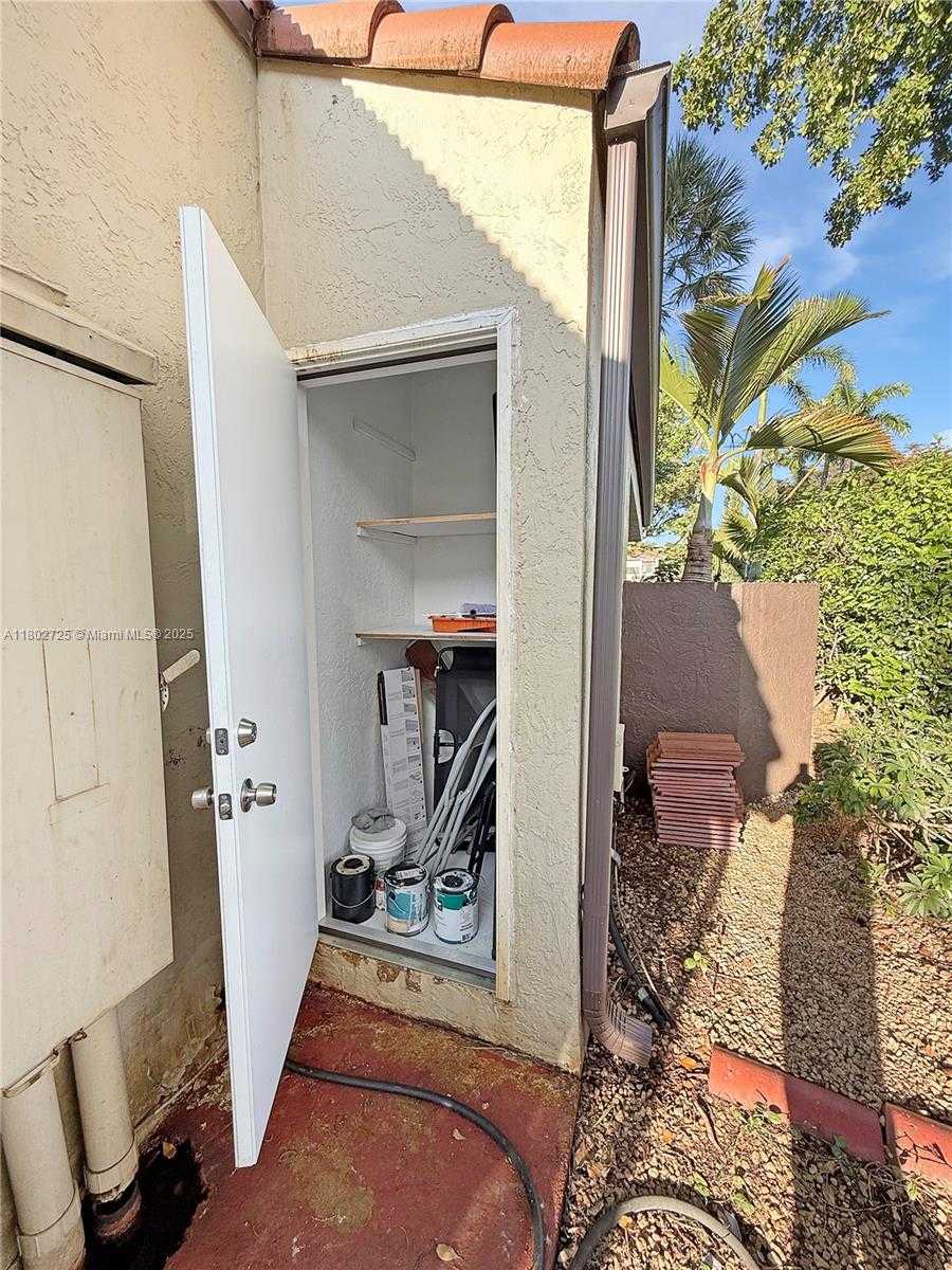 Small Image of 9766 SOUTH WEST 138TH AVE #CD1L, Miami Number 27