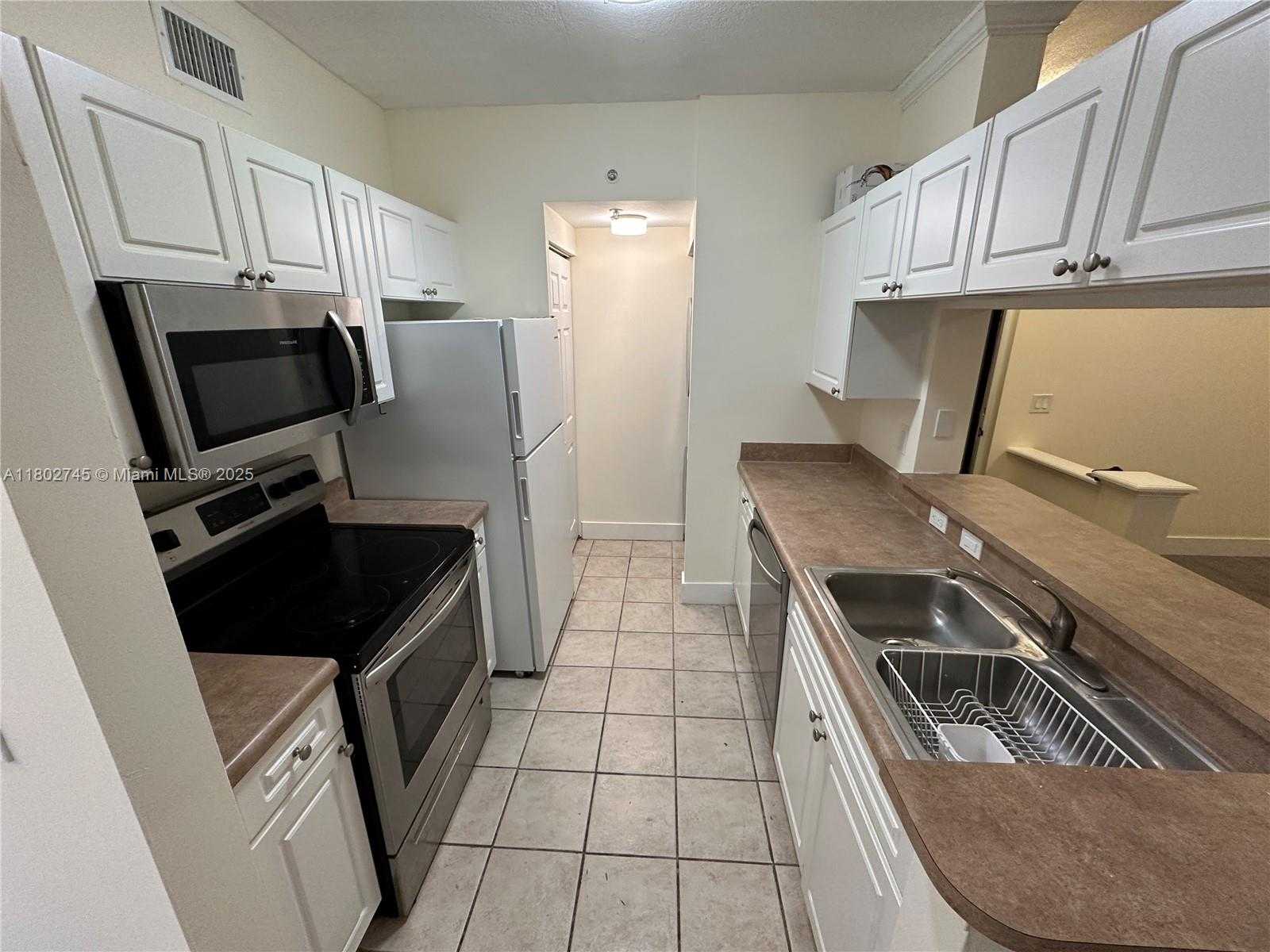 Small Image of 17150 #2118, Sunny Isles Beach Number 21