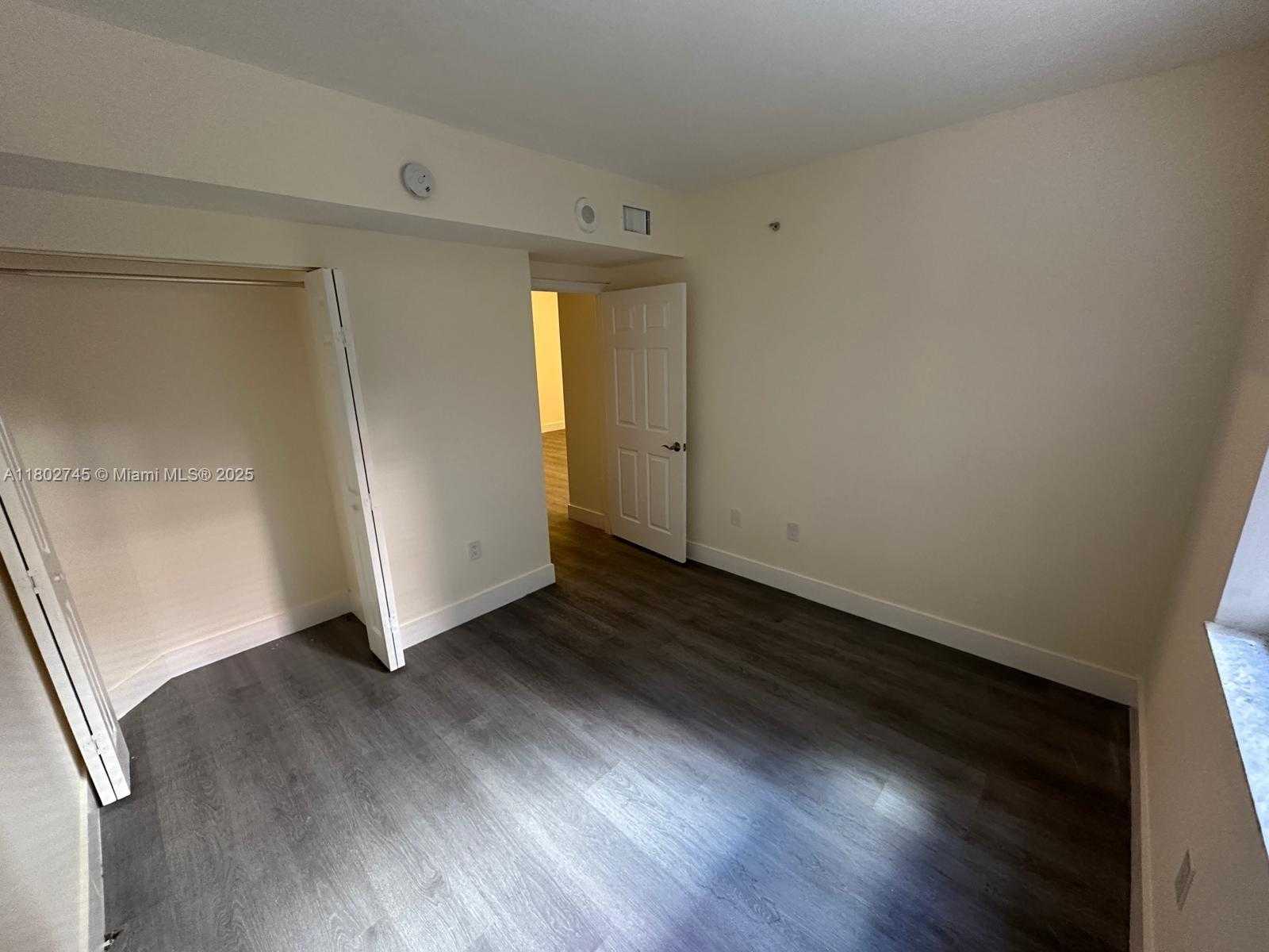 Small Image of 17150 #2118, Sunny Isles Beach Number 27