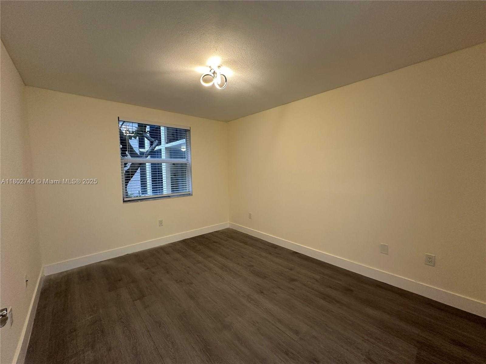 Small Image of 17150 #2118, Sunny Isles Beach Number 30