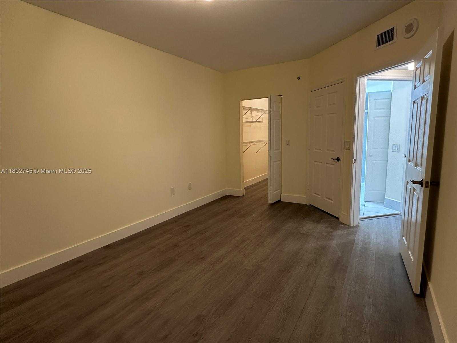 Small Image of 17150 #2118, Sunny Isles Beach Number 31