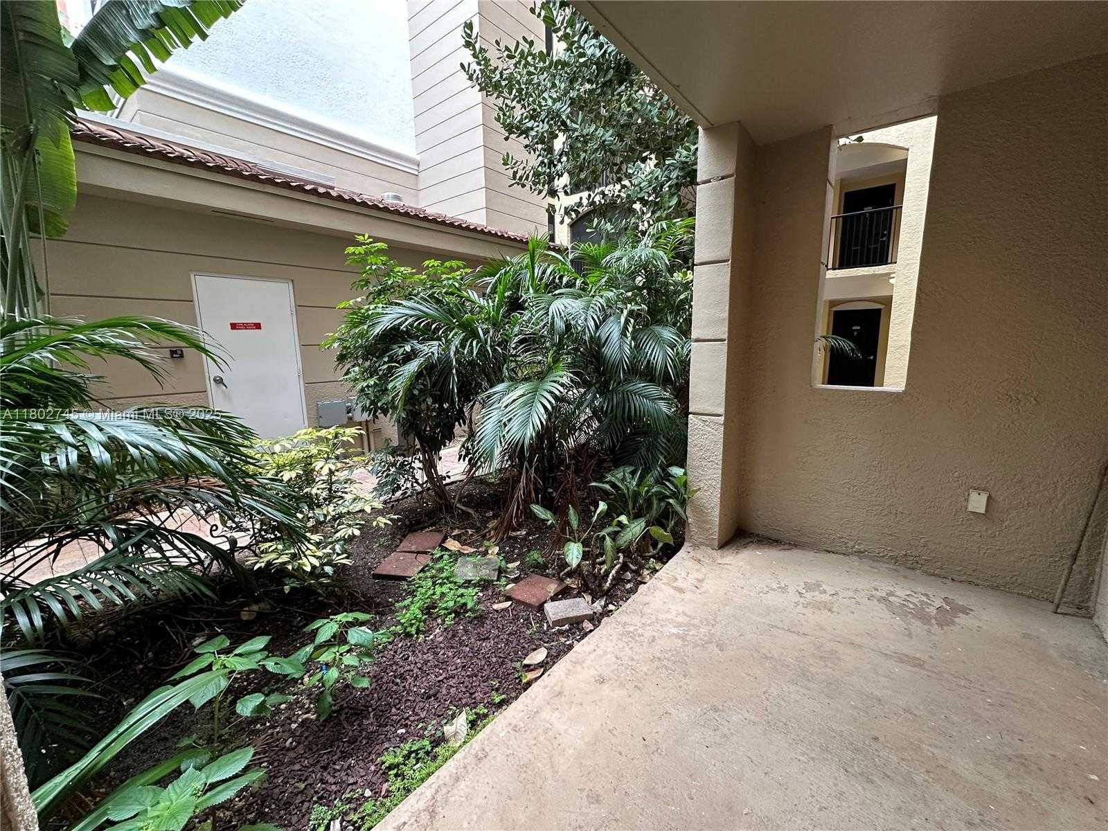 Small Image of 17150 #2118, Sunny Isles Beach Number 39