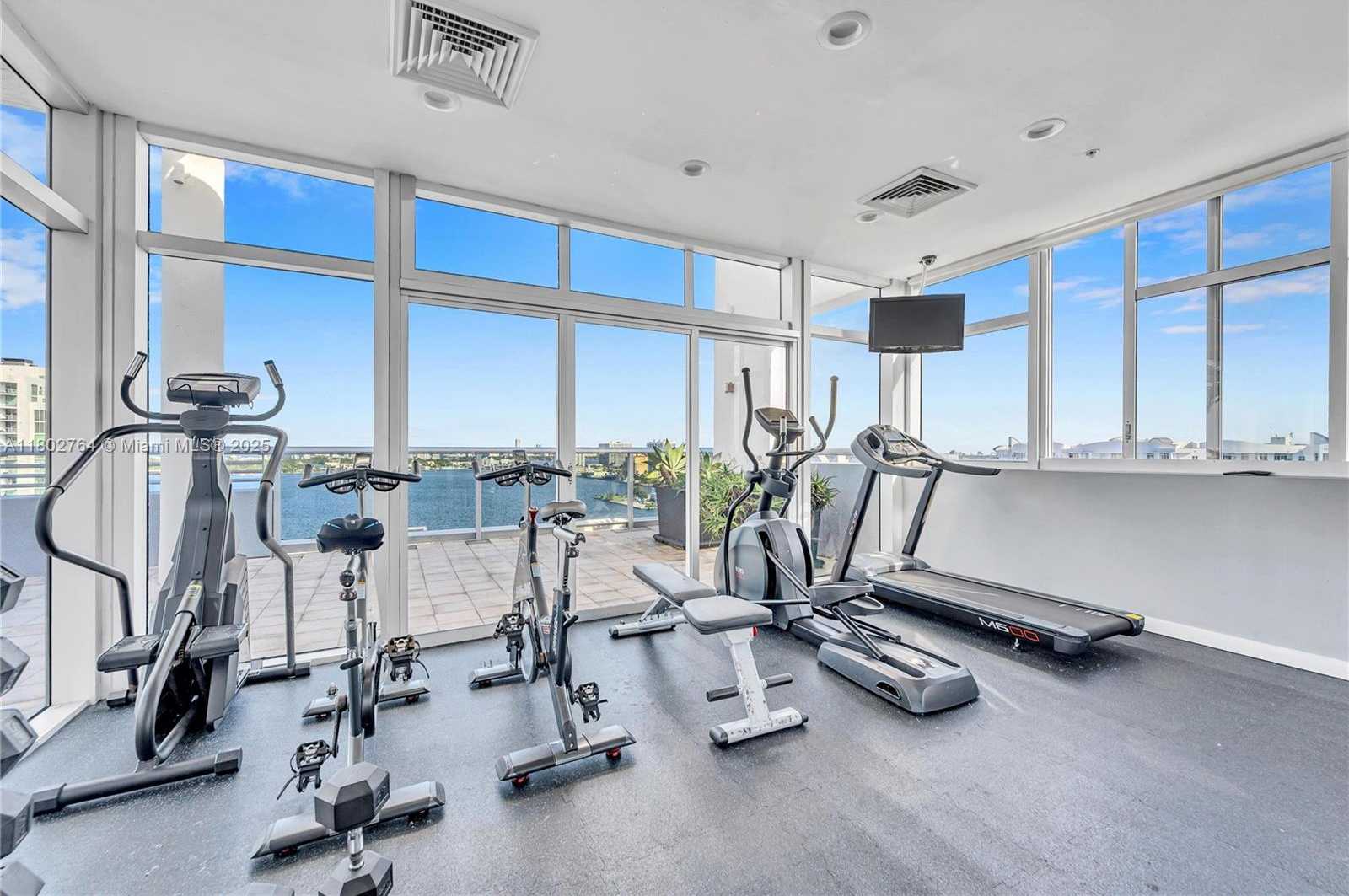 Small Image of 7929 WEST DR #401, North Bay Village Number 25