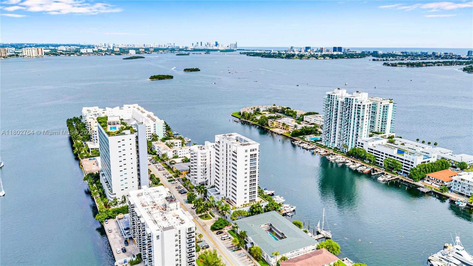 Small Image of 7929 WEST DR #401, North Bay Village Number 30