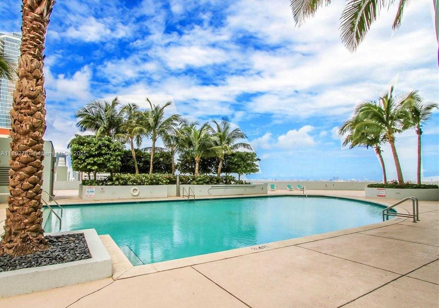 Small Image of 1900 NORTH BAYSHORE DR #4108, Miami Number 15
