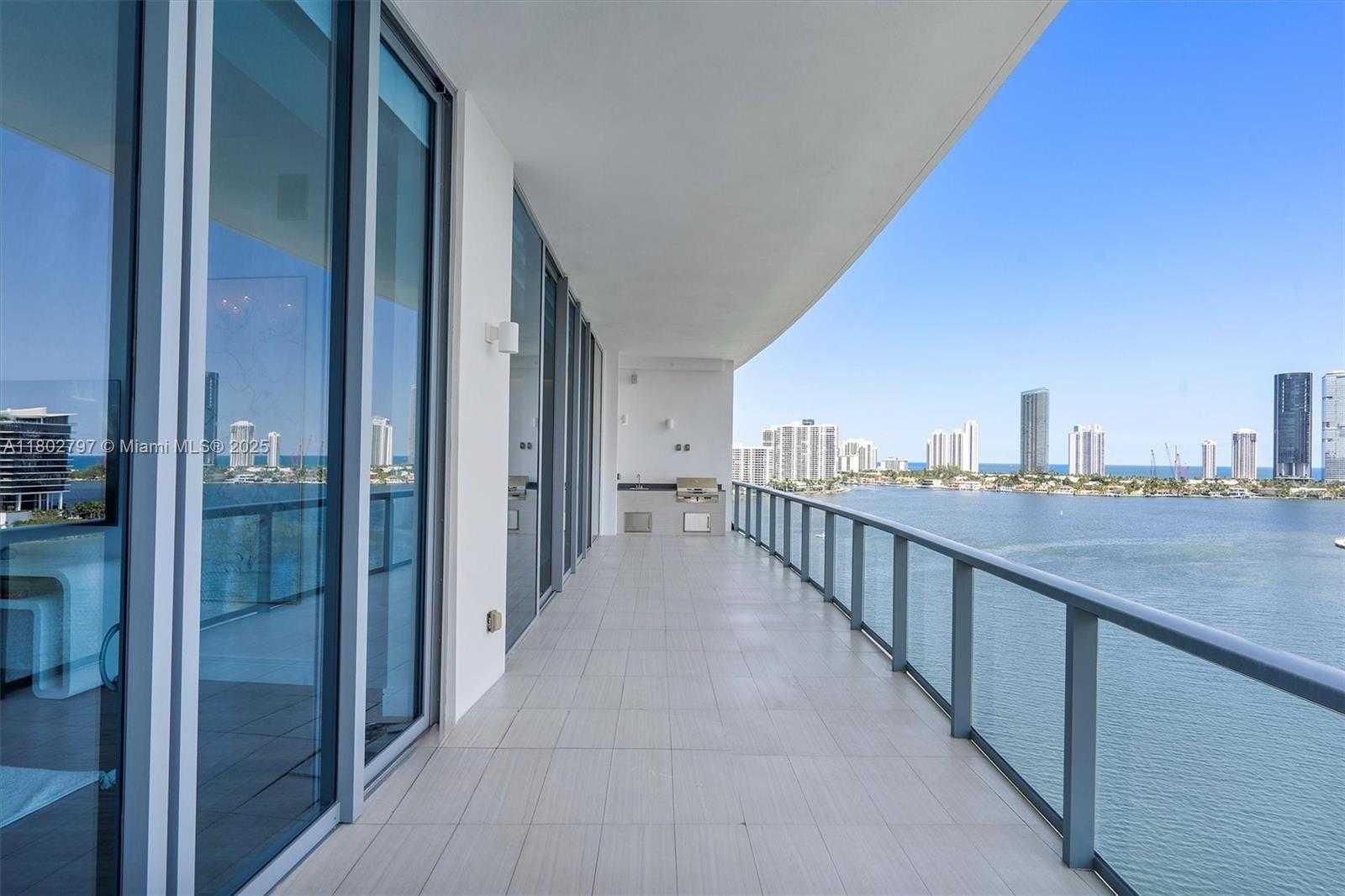Small Image of 3300 NORTH EAST 188TH ST #UPH15, Aventura Number 2