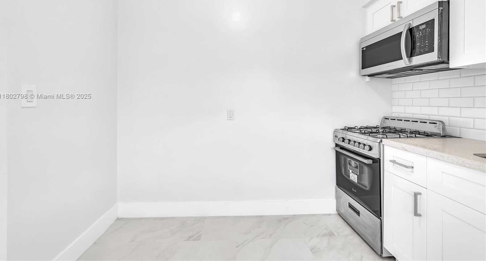 Small Image of 1839 FUNSTON ST #2, Hollywood Number 11