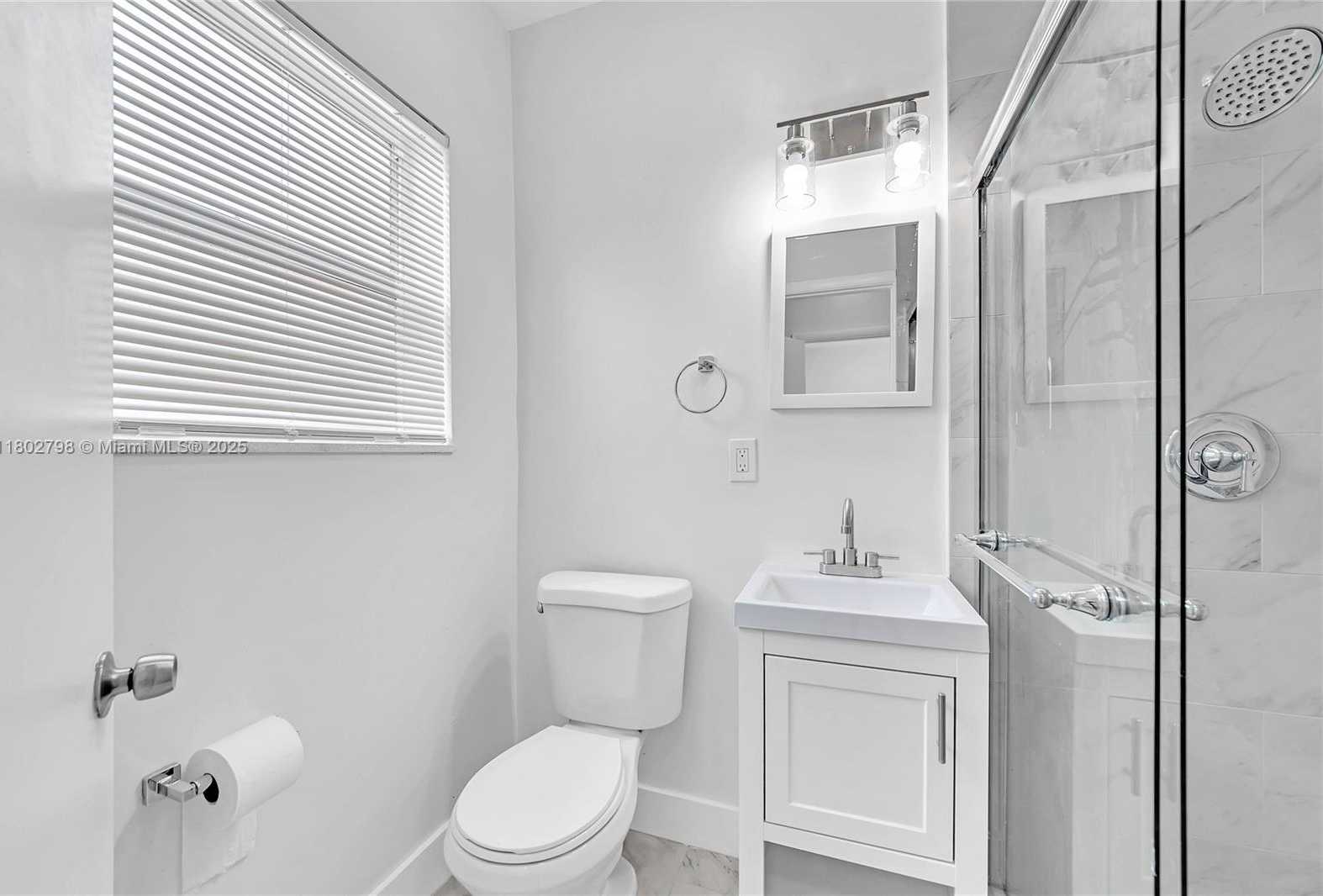 Small Image of 1839 FUNSTON ST #2, Hollywood Number 18