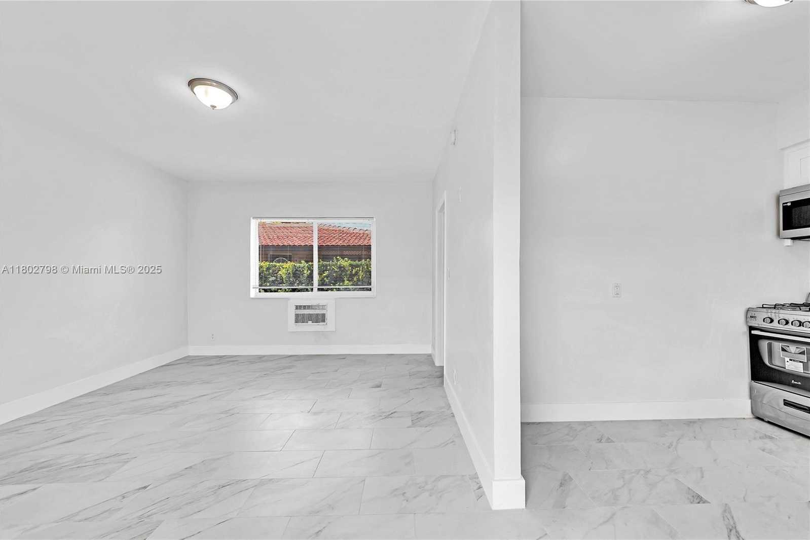 Small Image of 1839 FUNSTON ST #2, Hollywood Number 2