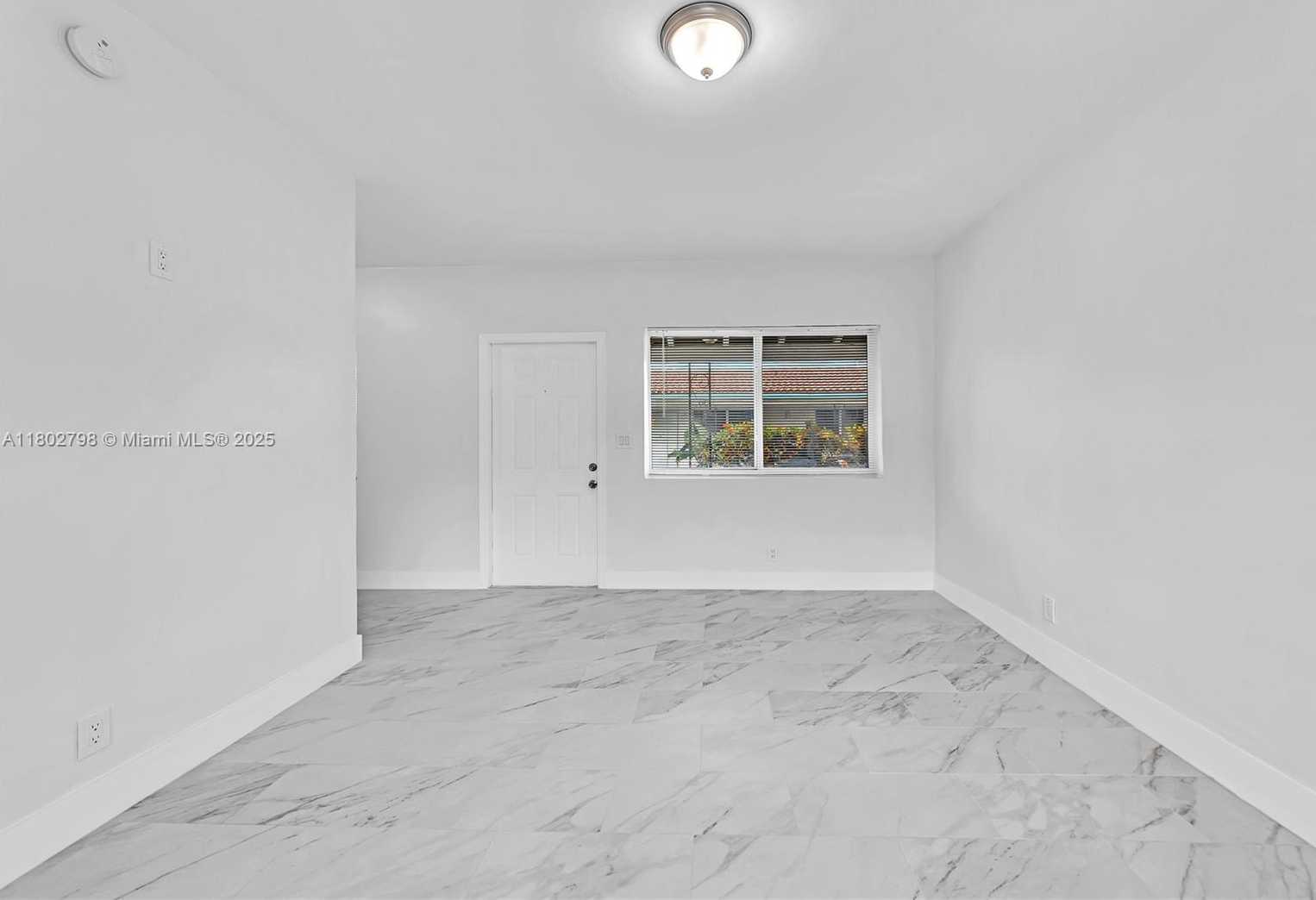 Small Image of 1839 FUNSTON ST #2, Hollywood Number 6