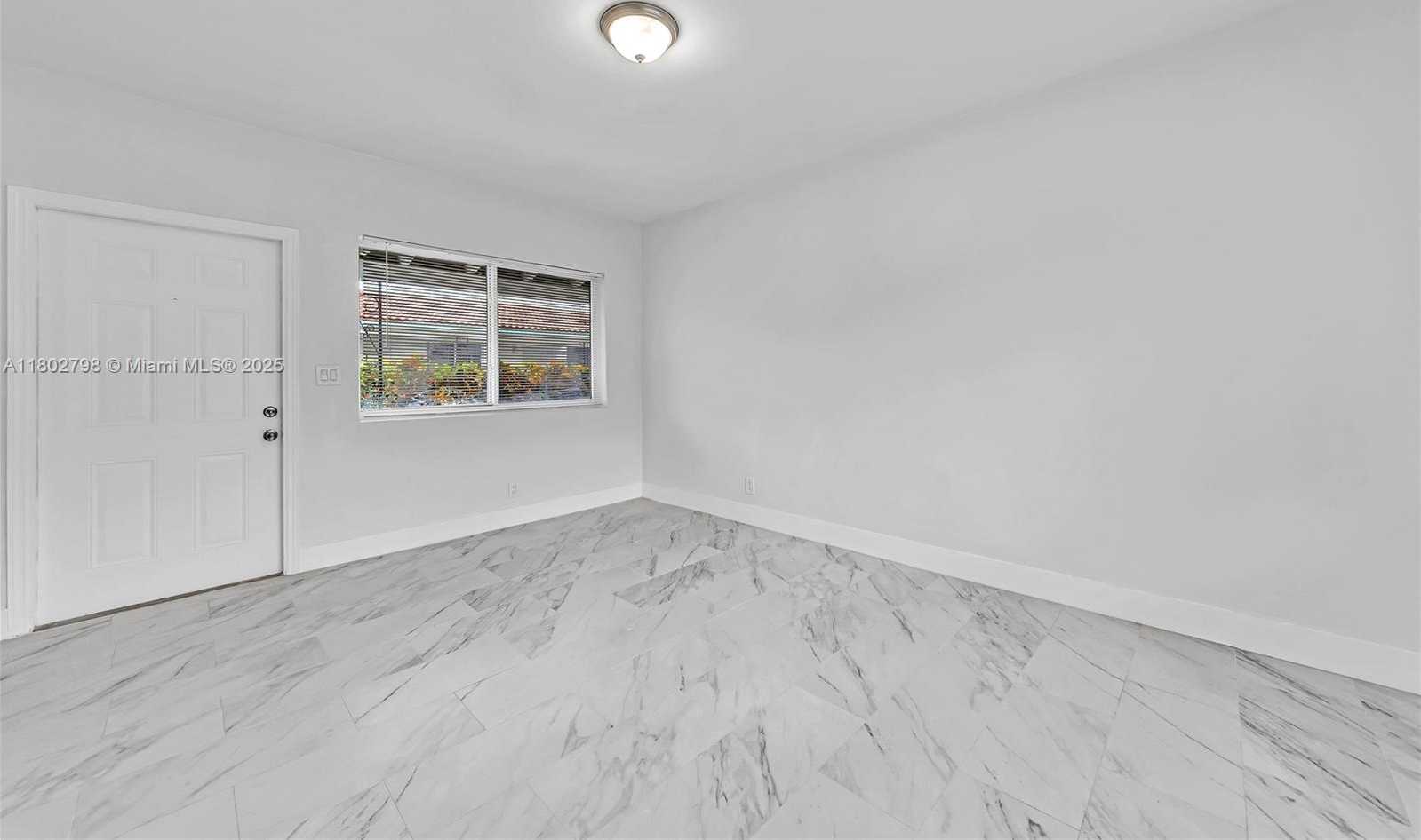 Small Image of 1839 FUNSTON ST #2, Hollywood Number 7