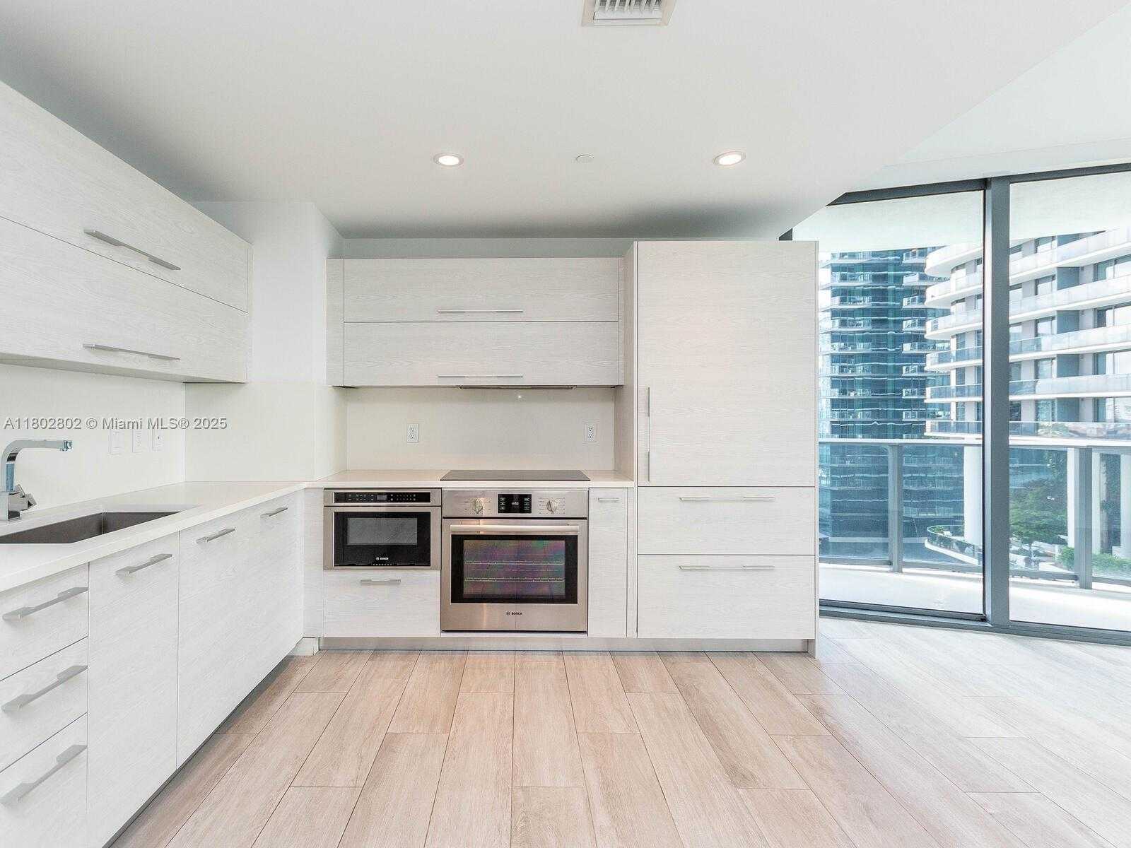 Small Image of 45 SOUTH WEST 9TH ST #1201, Miami Number 10